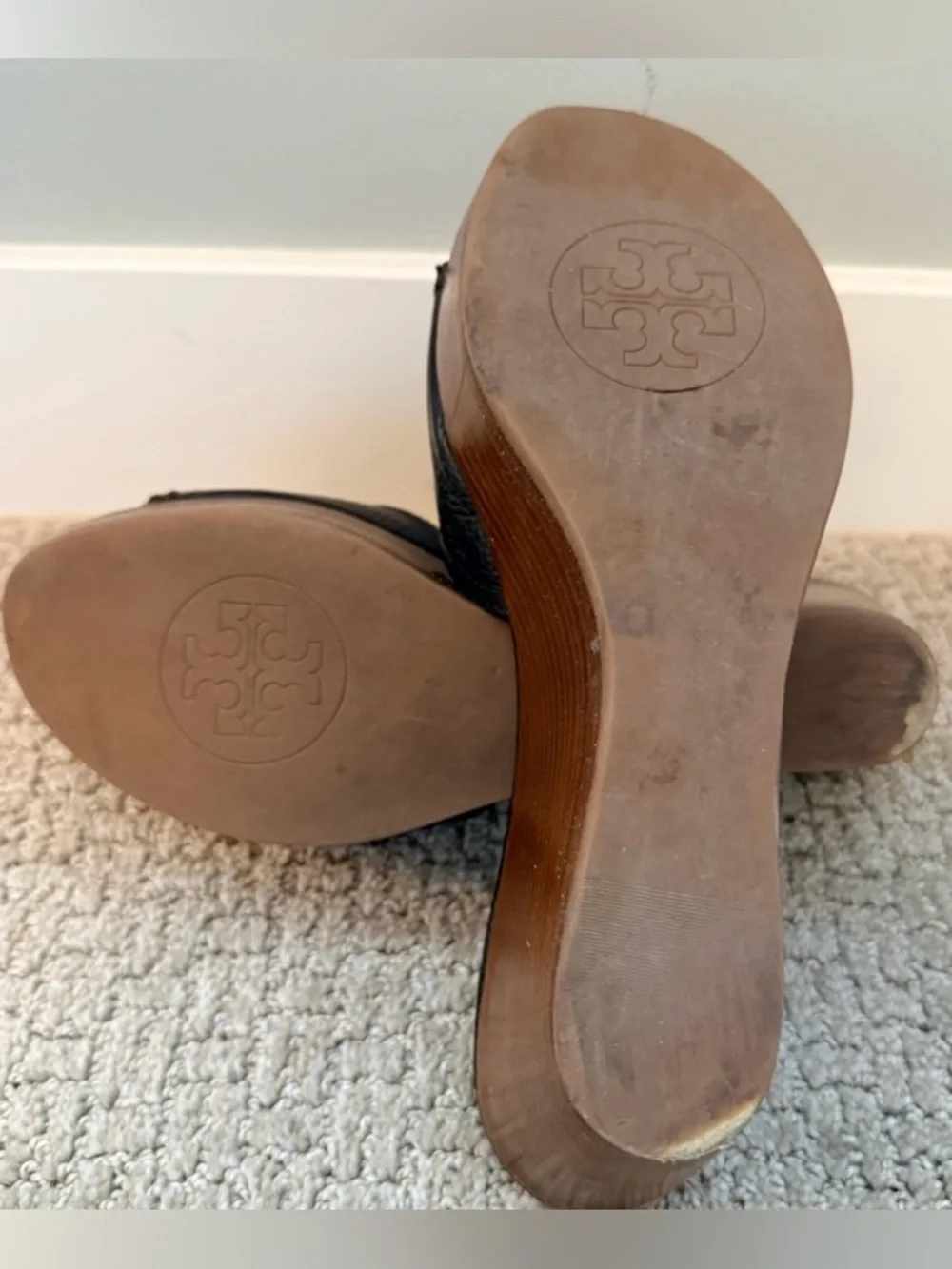 Black Leather Platform Slide Wedges with Gold TB Medallion - Picture 6 of 6